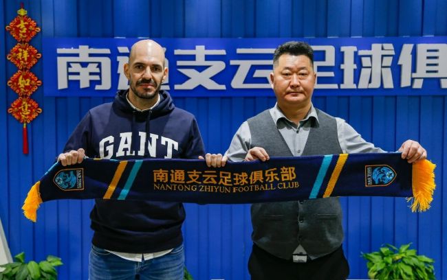关于鲁加尼“我不喜欢将很多事情进行公开，所有问题的解决方案总是一样的，尤文仍愿意与鲁加尼续约，这当然也要得益于尤文战绩出色、鲁加尼表现也很好。
